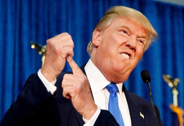 Donald Trump na wiecu wyborczym w 2016 roku