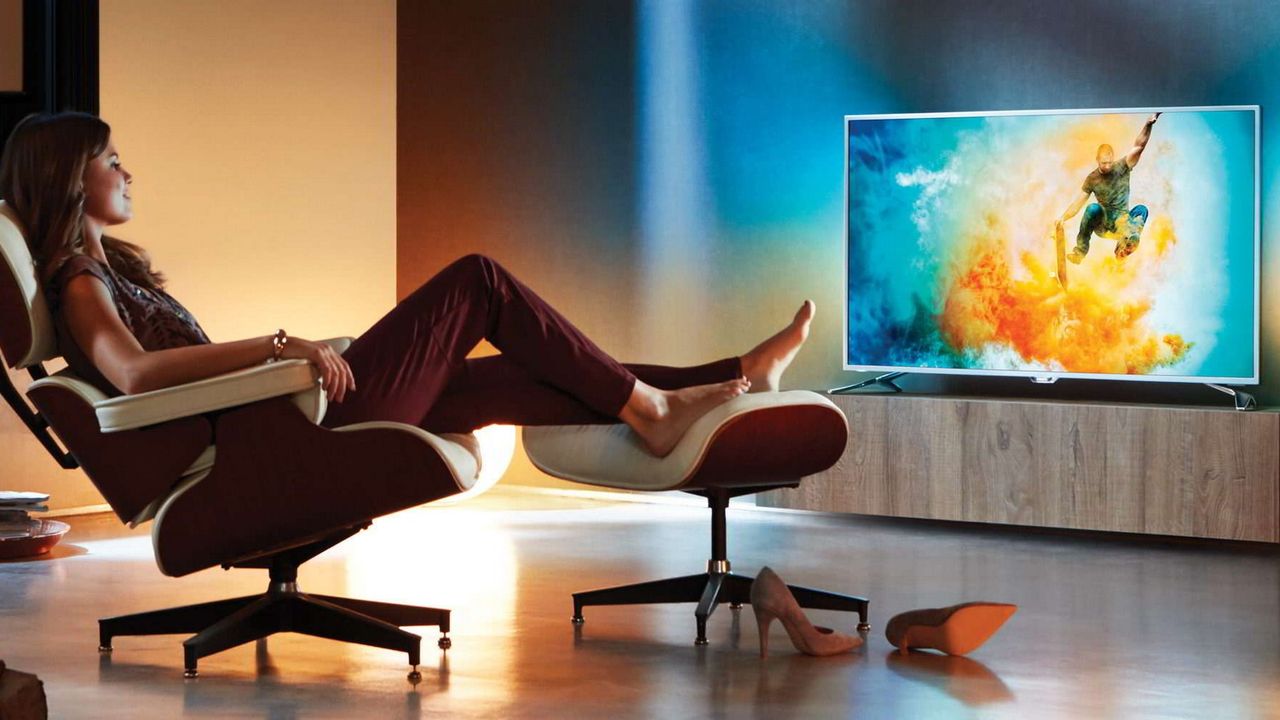5 superdrogich telewizorów: wielkie ekrany, OLED, UHD, Quantum Dot i AmbiLux