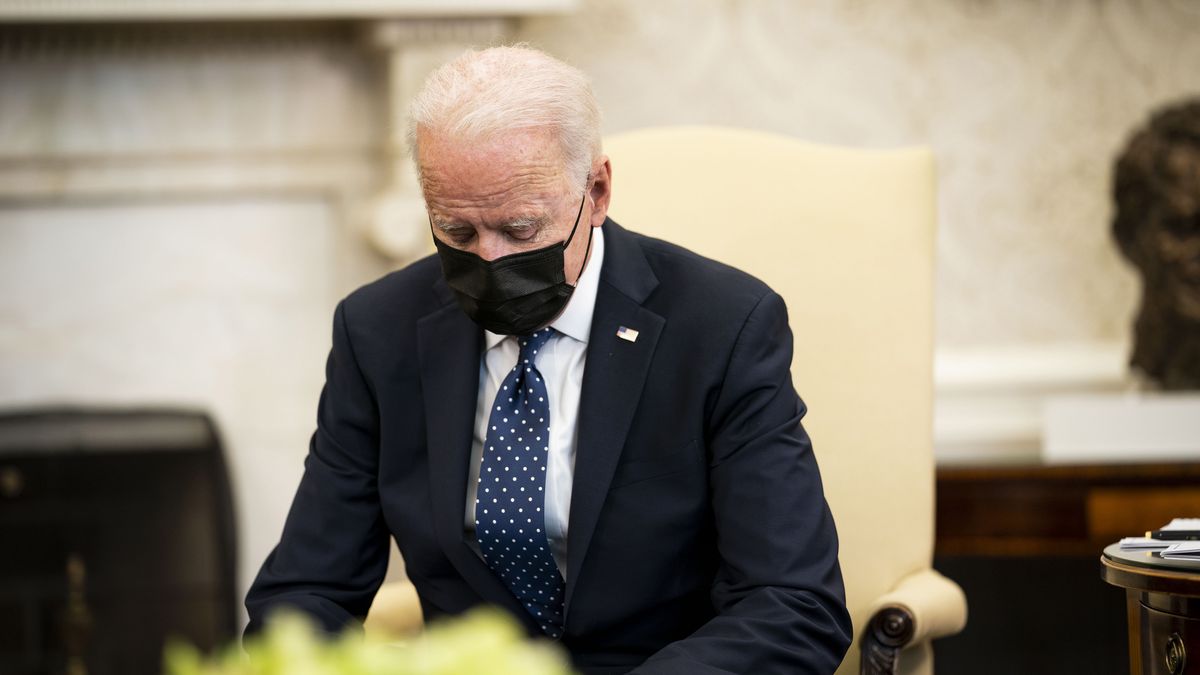 Joe Biden modli się o "dobry wyrok" w procesie ws. śmierci George'a Floyda