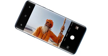 Ekran w OnePlus 8 Pro ma powodować opad szczęki