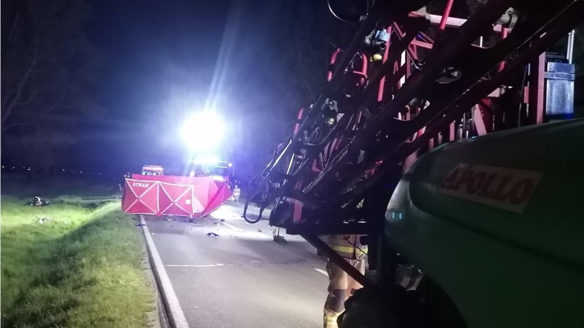 Wypadek pod Oleśnicą. Nie żyje dwóch mężczyzn
