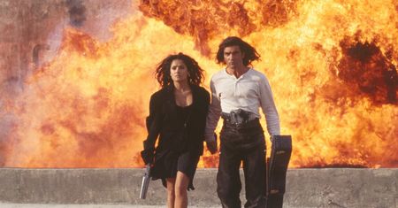 Program TV na czwartek 25 czerwca - "Kochaj i tańcz", "Dirty Dancing", "Desperado"
