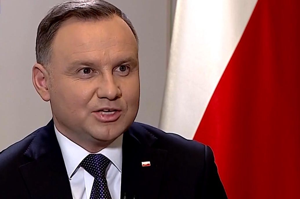 Andrzej Duda skomentował sytuację w radiowej Trójce.