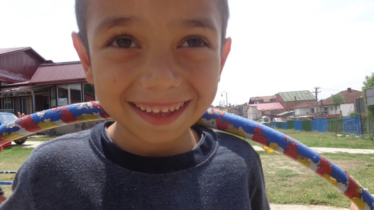 Dzieci pochodzą z rodzin wielodzietnych. W centrum uczą się, bawią i jedzą posiłki