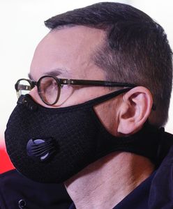 Nowe obostrzenia? Jest "najbardziej prawdopodobny scenariusz"