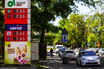 Wysokie ceny paliw. "Gdyby nie obniżka VAT, byłyby jeszcze wyższe"
