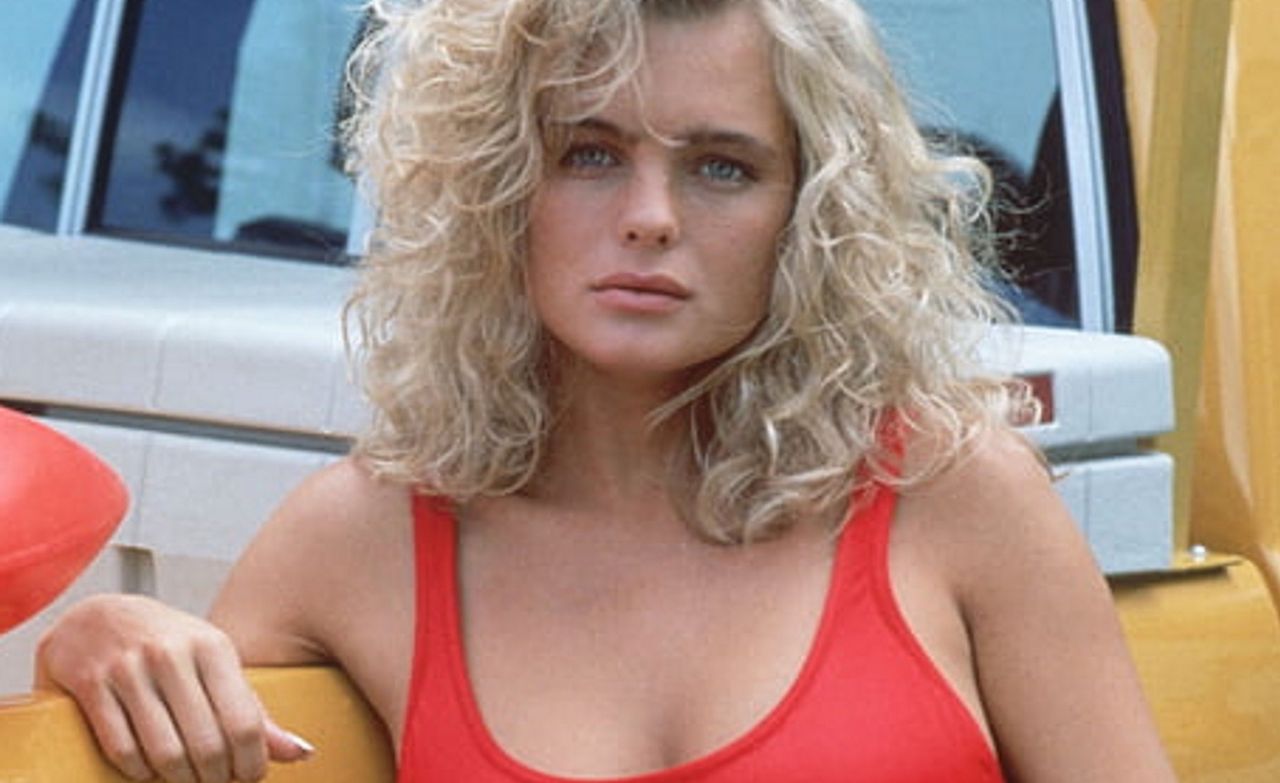 Erika Eleniak w 1989 r. zaczęła grać w "Słonecznym patrolu"