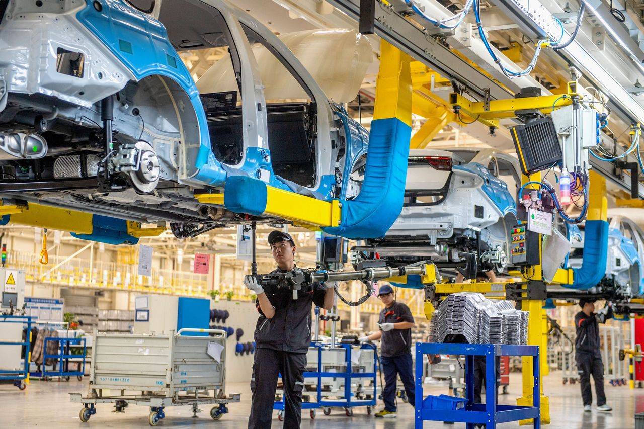 Geely car factory - the European Union wants to impose tariffs on electric vehicles of this brand, among others.