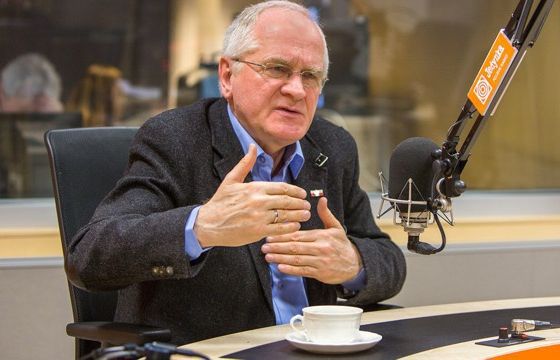Czabański odpowiada Emilewicz: na antenach Polskiego Radia była przez 9 godzin, w urabianiu opinii nie dorastam jej do pięt