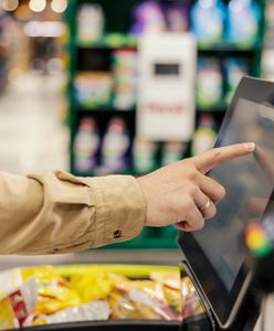 Takie zachowanie klienta to kradzież. Lidl i Biedronka ostrzegają