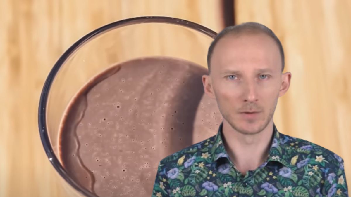 Znany dietetyk wskazał, jakich napojów nie pije. Mówi, że szkodzą zdrowiu.