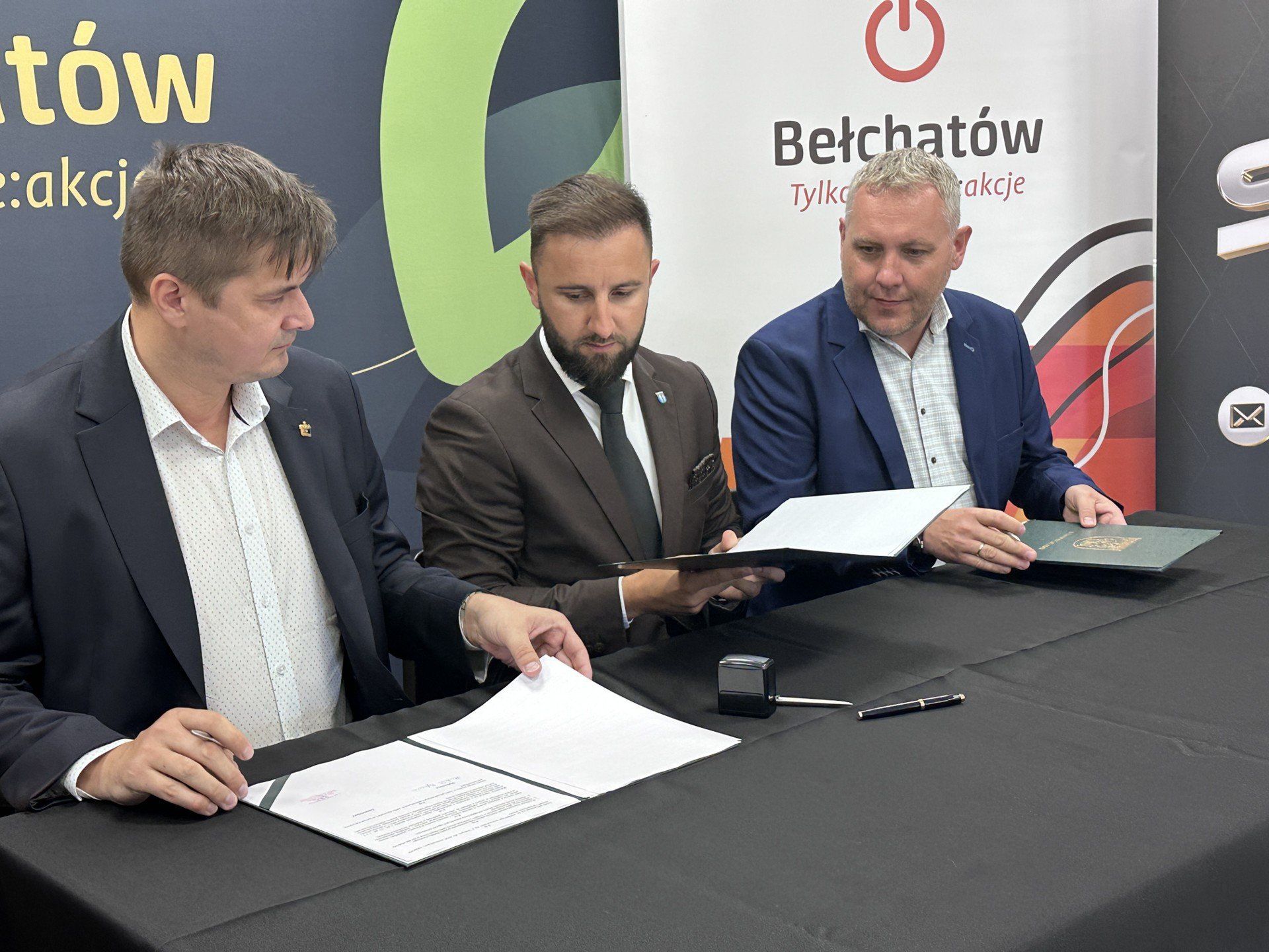Przedstawiciele miasta i Skry podpisali umowę na promocję Bełchatowa