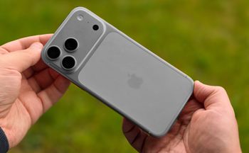 Chciałeś kupić "starego" iPhone'a? Musisz zagryźć zęby