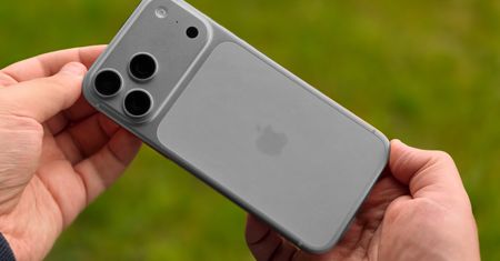 Chciałeś kupić "starego" iPhone'a? Musisz zagryźć zęby