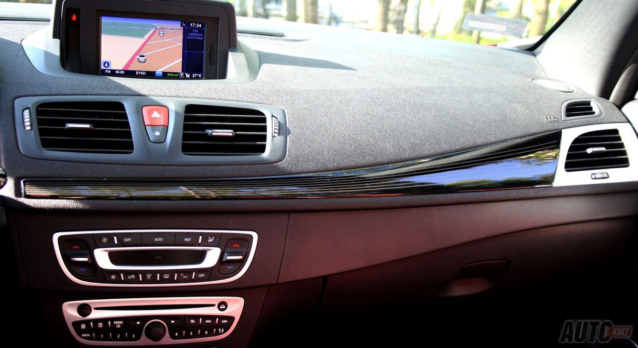 Renault Megane CC (2011)