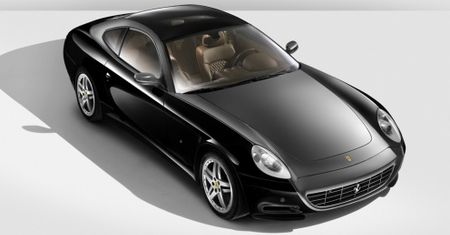Nowe Ferrari 612 Scaglietti przyłapane na torze [wideo]