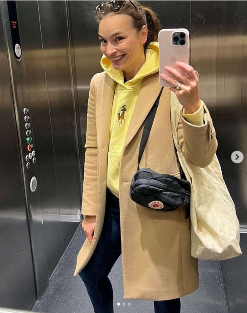 Anna Starmach odpowiada na krytykę za założenie białej sukienki na wesele