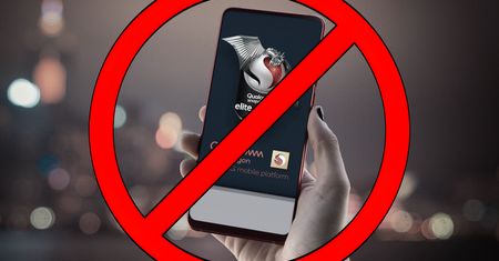 Ze smartfonami z Androidem jest jeden problem. Producenci coraz śmielej z nim walczą