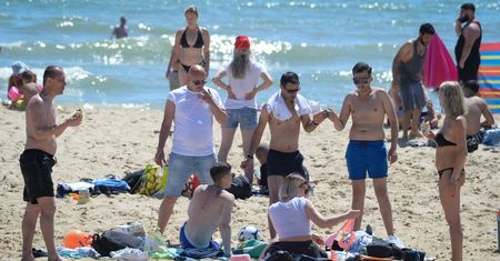 Najgorsi turyści na świecie. "Tylko się upijają i niszczą wszystko"
