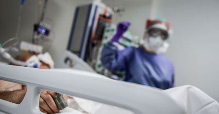 Paszport dyplomatyczny dla Polaka w śpiączce wysłany do Londynu. Mamy potwierdzenie