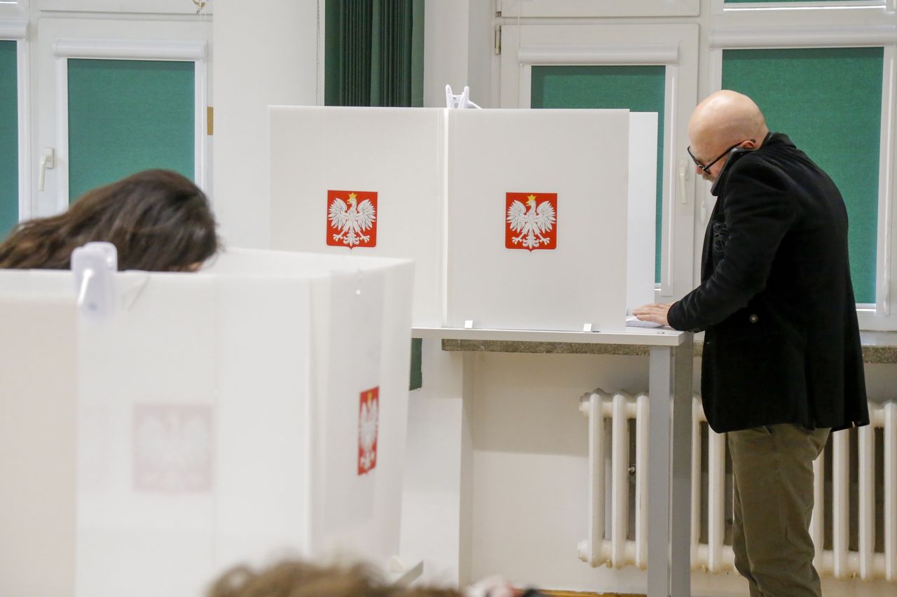 Frekwencja w drugiej turze wyborów prezydenckich 2025. Jak głosowali Polacy?