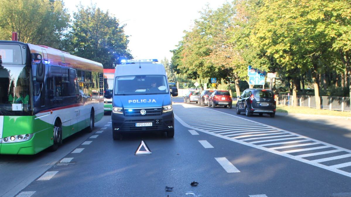 Potrącenie kobiety na przejściu dla pieszych na ul. Elsnera