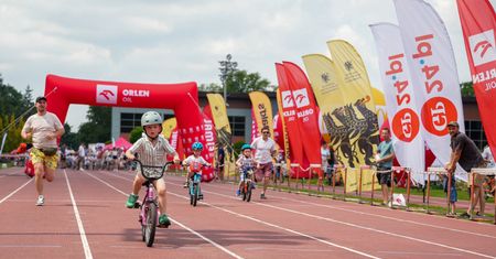 52. Dziecięce Zawody Rowerkowe "Głosu Pomorza" za nami. Stadion 650-lecia opanowali mali cykliści