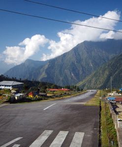 Lukla - najbardziej niebezpieczne lotnisko świata