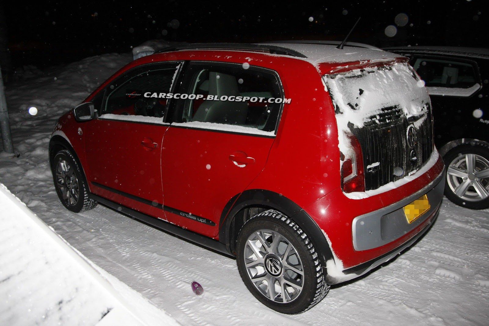 Volkswagen Cross up!