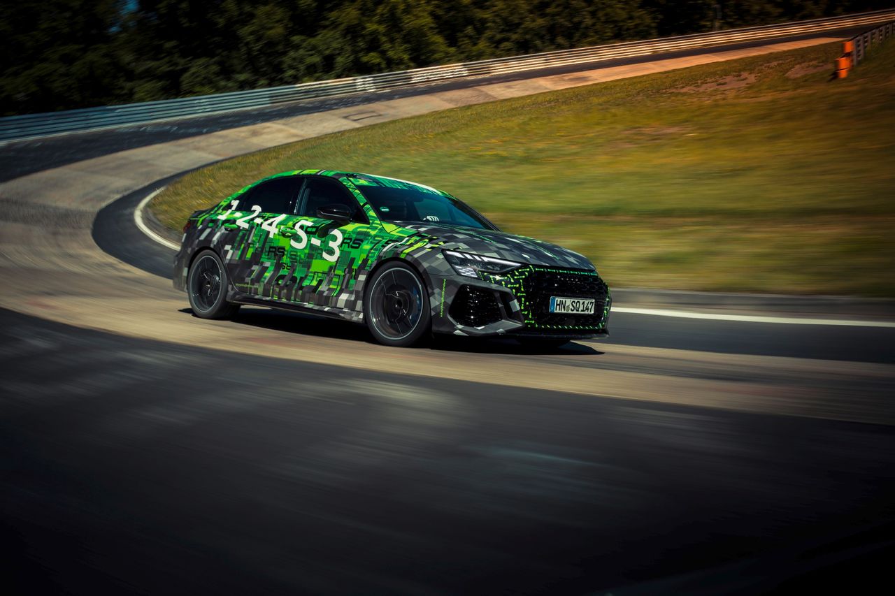 Oto najszybszy kompakt świata. Audi RS 3 pobiło rekord na torze Nurburgring