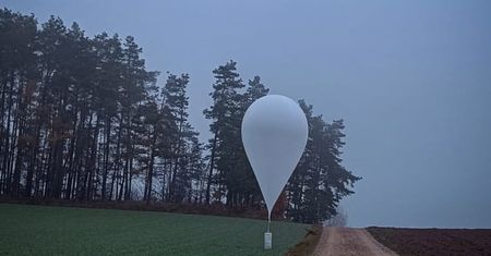 Balony spadają od kilku dni. Znaleziono szczątki kolejnego