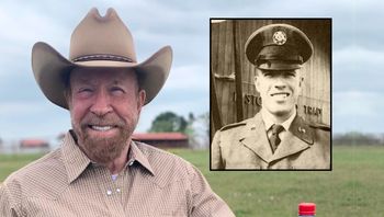 W wojsku zaczęli nazywać go Chuck. Prawdziwe imię Norrisa było inne