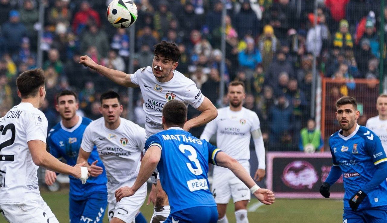 Gdzie oglądać mecz Puszcza Niepołomice - Stal Mielec? Transmisja i stream w internecie z 32. kolejki PKO Ekstraklasy