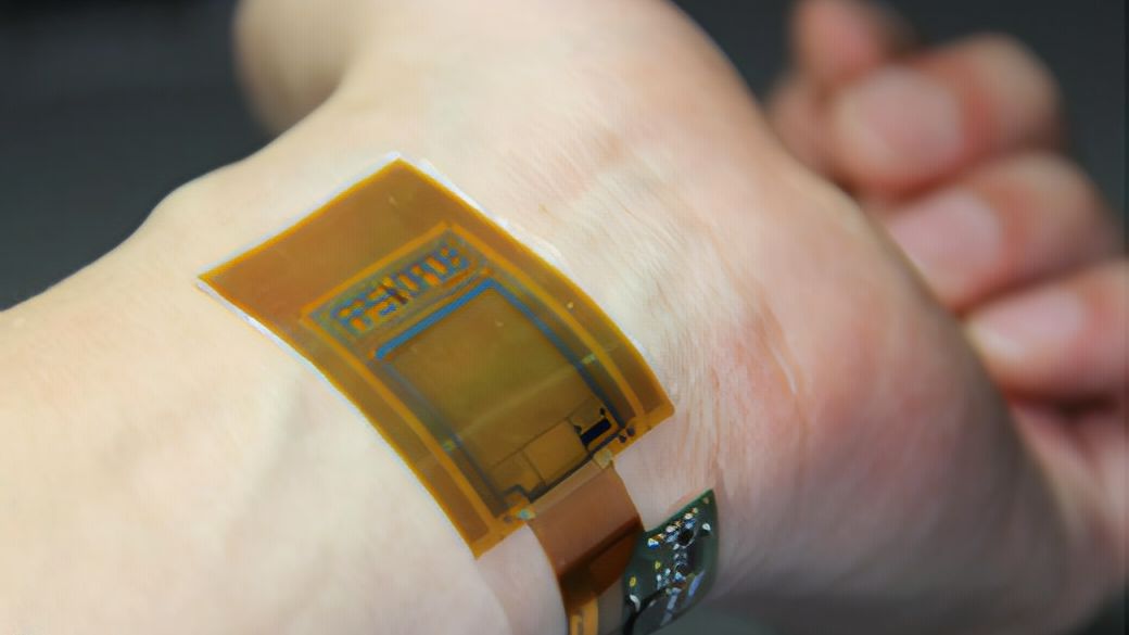 Oto elastyczny sensor biometryczny JDI. Odczyta mapę naczyń krwionośnych i tętno 1