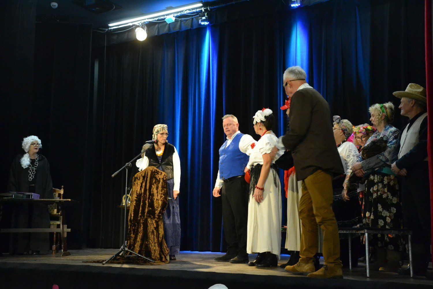 &#34;Chłopi w sądzie&#34; w wykonaniu Teatru S.O.S