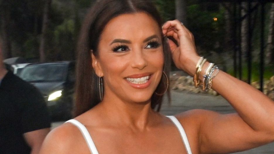 Eva Longoria pokazała się w wiązanym bikini 