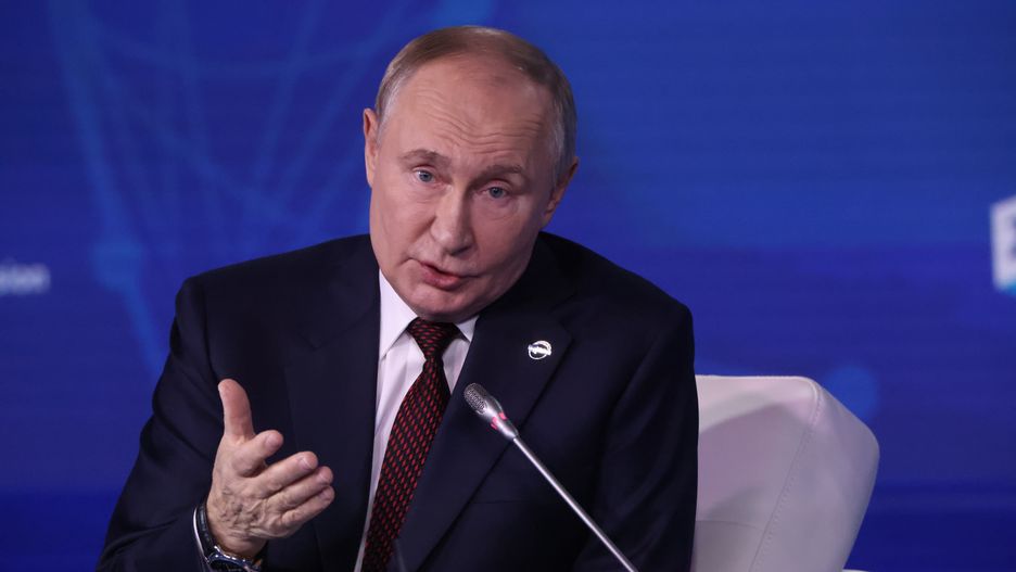 SOCHI, RUSSIA - NOVEMBER 07: (RUSSIA OUT) Russian President Vladimir Putin speaks during a plenary session of the Valdai Club on November 7, 2024 in Moscow, Russia. Putin visited an annual meeting of Russian and foreign analysts and political scientists. (Photo by Contributor/Getty Images)