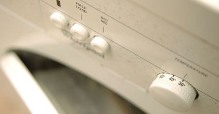 Mandat za robienie prania. Można dostać nawet 5 tys. zł kary