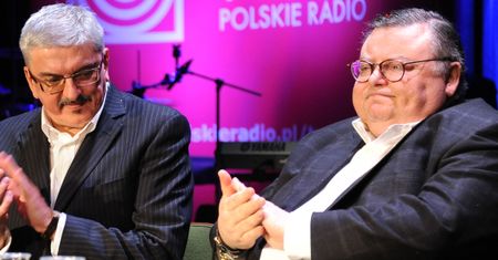 "Bredzi, a dostaje furę pieniędzy. PRZERAŻAJĄCA PUSTKA!"