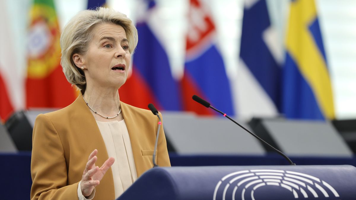 European Commission President Ursula von der Leyen speaks during a debate on 'Preparation of the European Council meeting of 14-15 December 2023' at the European Parliament in Strasbourg, France, 13 December 2023. EPA/RONALD WITTEK Dostawca: PAP/EPA.