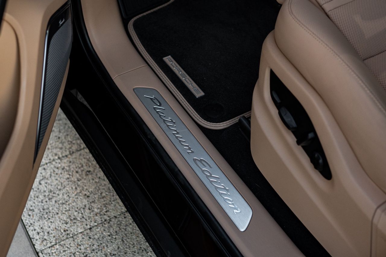 Porsche Cayenne S Platinum Edition (2022)