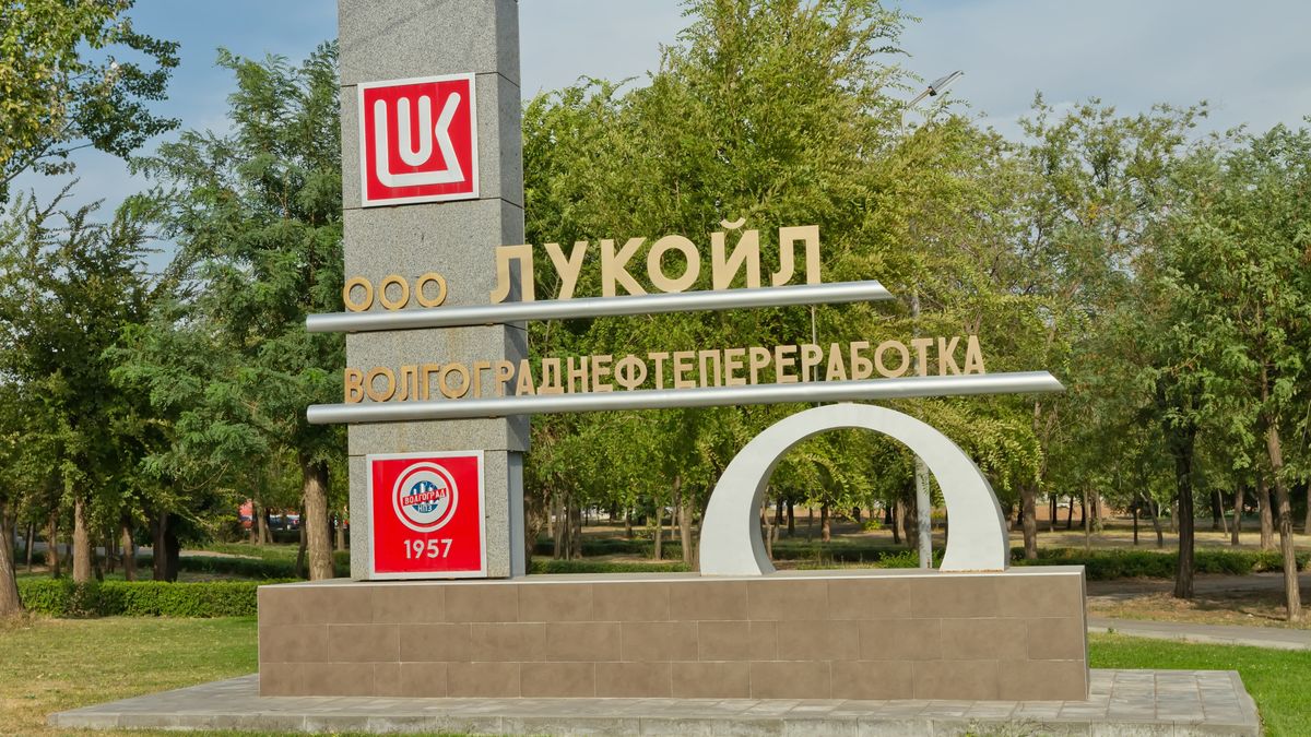 Rafineria Łukoilu w Wołgogradzie powstała w 1957 r. 