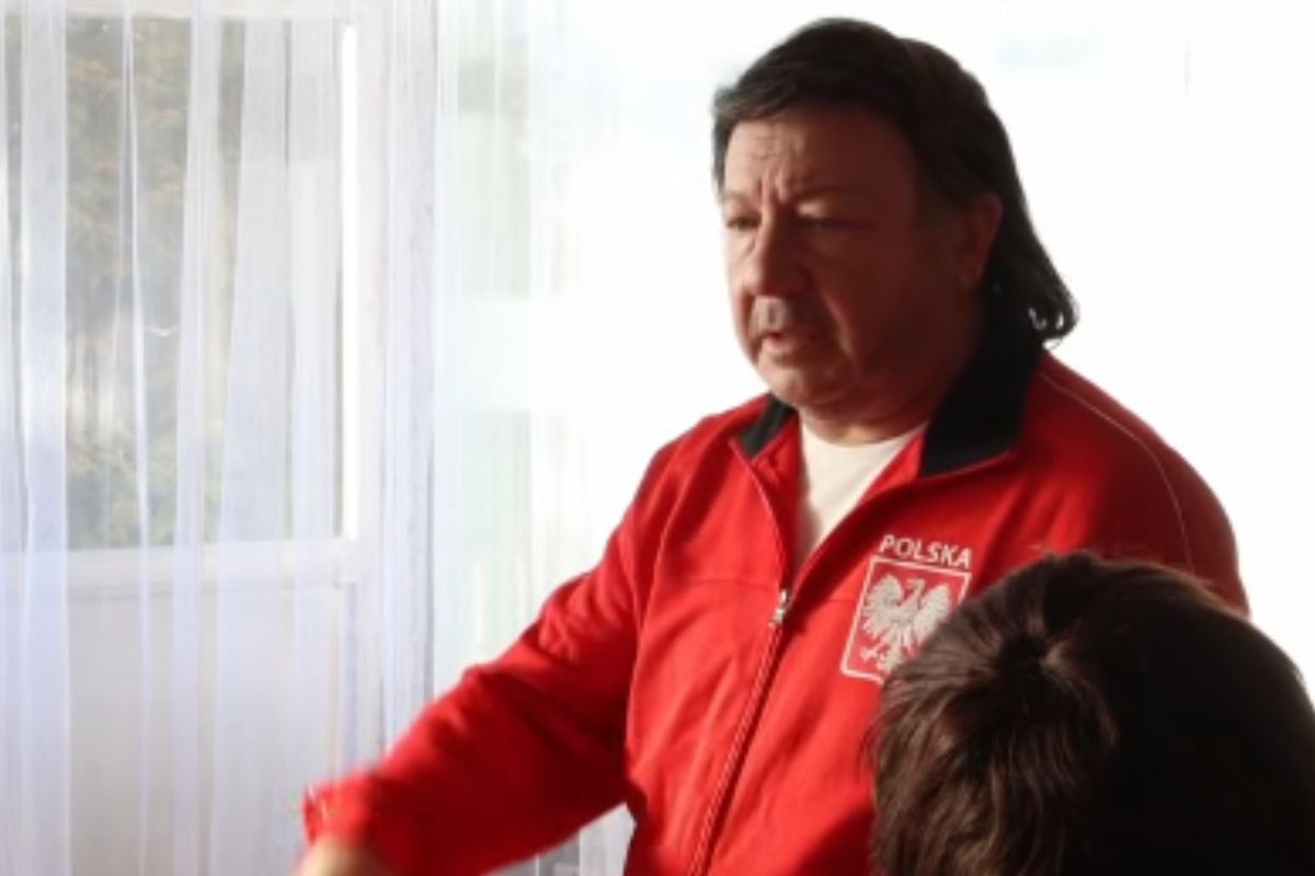 Zamachowski zagrał Kazimierza Górskiego. Zarzucono mu karykaturalność