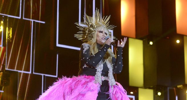 Trzy wielkie diwy na „Sylwestrze Marzeń” TVP2. Rusza budowa sceny