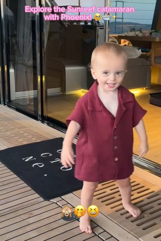 Syn Paris Hilton na pokładzie katamaranu