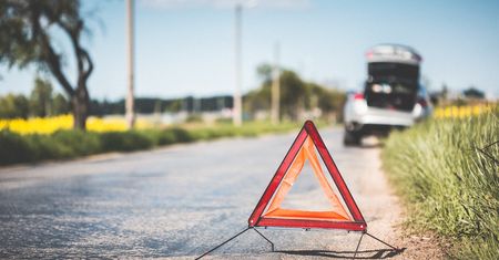 Dolny Śląsk. Groźny wypadek w Szalejowie Górnym. 12 osób rannych, ucierpiały dzieci