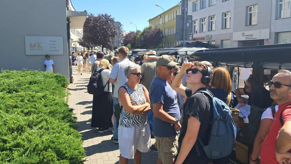 Kolejki do krakowskiego muzeum Fabryka Emalia Oskara Schindlera ustawiają się niemal zawsze