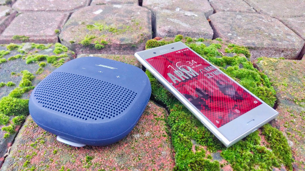 Bose SoundLink Micro - jak sprawdza się niewielki głośniczek Bluetooth za... 500 zł  [TEST]