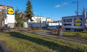 Nowy system na parkingach Lidla. Oto na czym polega