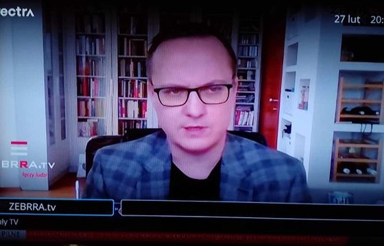 Dodatkowy kanał „tylnymi drzwiami” w Vectrze. „My z tego żyjemy”